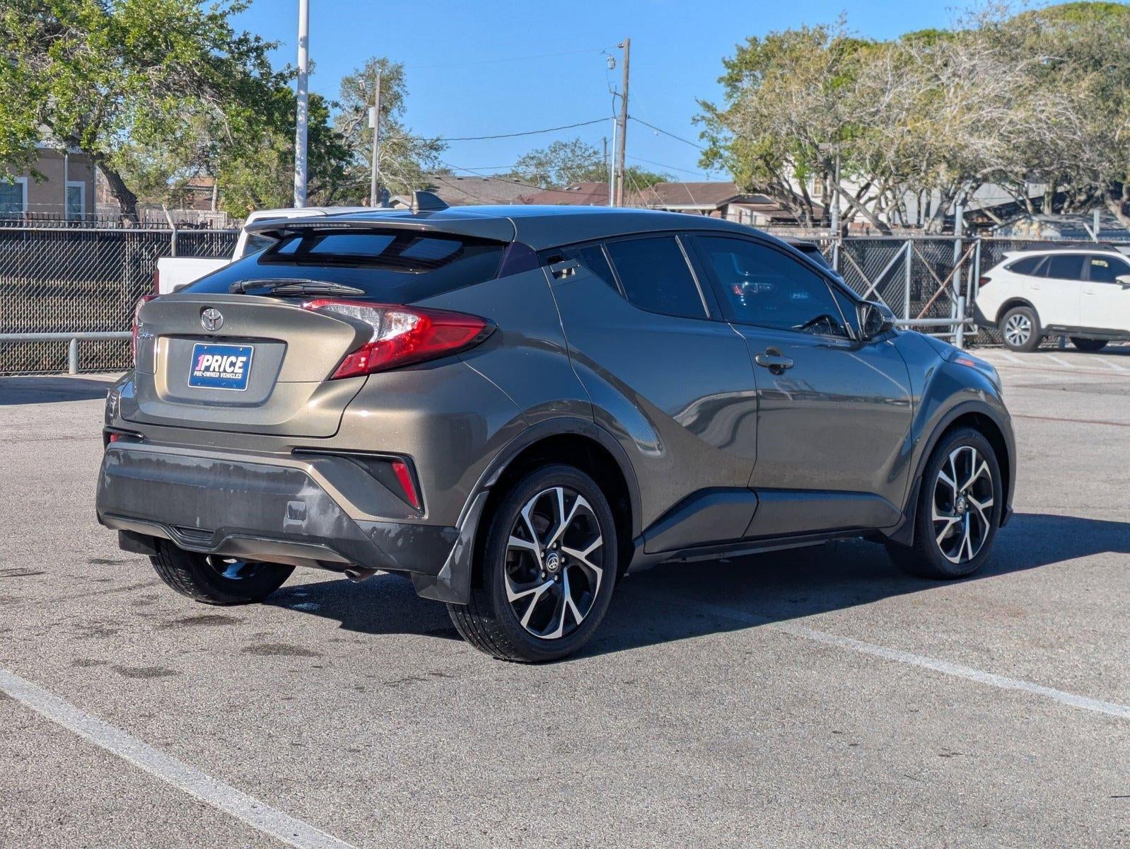 2021 Toyota C-HR XLE FWD (Natl)