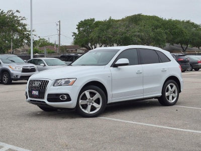 2012 Audi Q5 quattro 4dr 3.2L Prestige