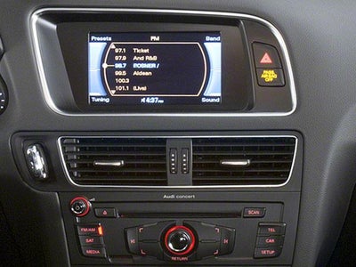 2012 Audi Q5 quattro 4dr 3.2L Prestige
