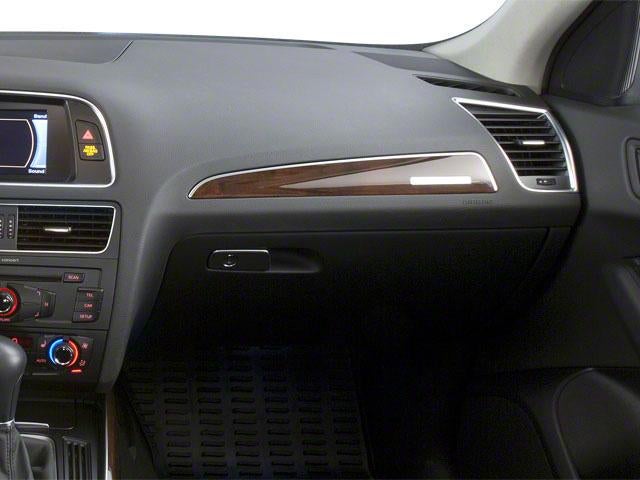 2012 Audi Q5 quattro 4dr 3.2L Prestige