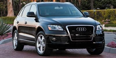 2012 Audi Q5 quattro 4dr 3.2L Prestige