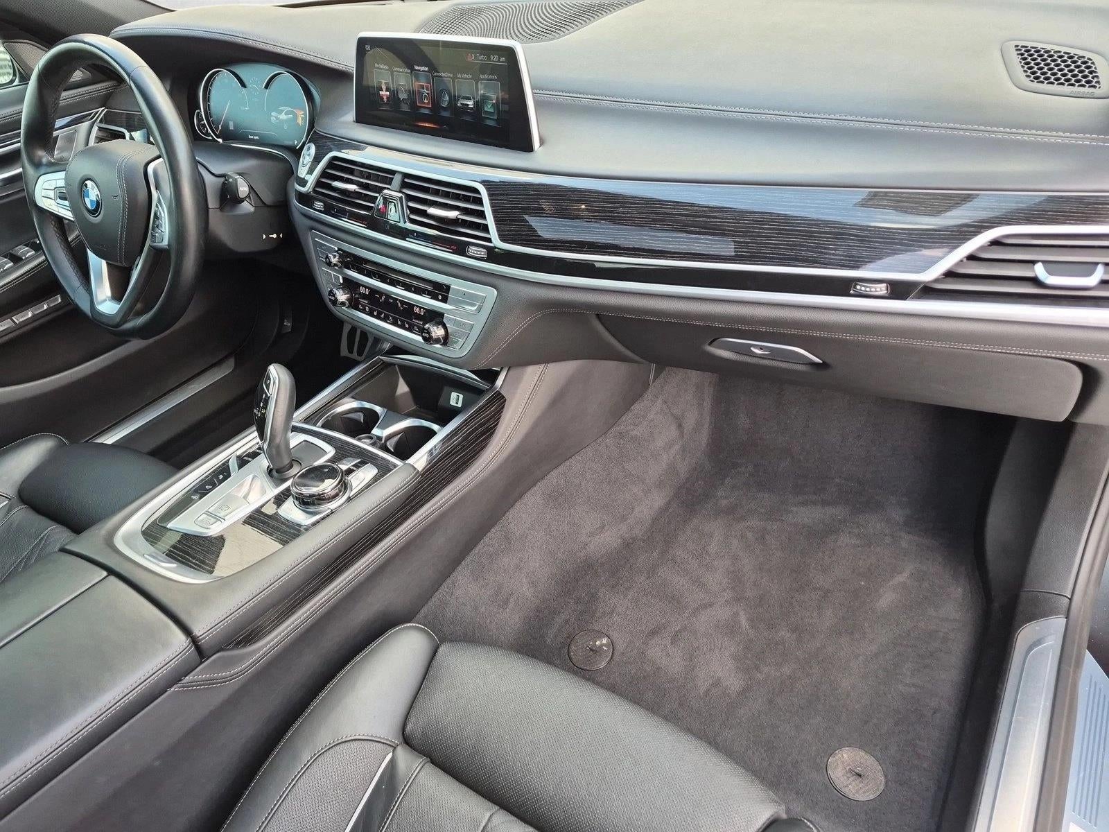 2017 BMW 740i Sedan