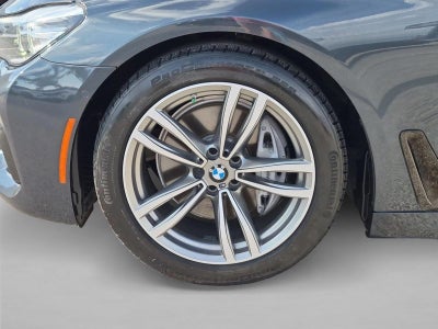 2017 BMW 740i Sedan